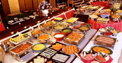 10 địa điểm ăn buffet trưa ngon, nổi tiếng nhất ở TpHCM