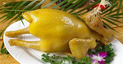 4 cách luộc gà không cần nước, gà vẫn thơm ngon hấp dẫn