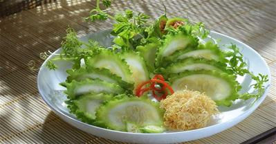 Bật mí cách làm mướp đắng chấm ruốc đậm đà mát lạnh