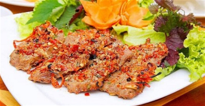 BẬT MÍ CÁCH LÀM THỊT DÊ NƯỚNG SA TẾ THƠM NGON KHÔNG THỂ CHỐI TỪ