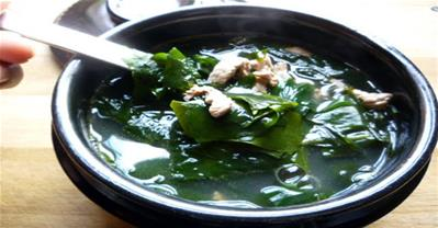 Cách làm canh rong biển Hàn Quốc tại nhà mà không tanh.