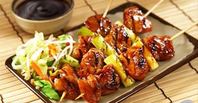 Cách làm gà nướng xiên que  thơm nức cho bé yêu
