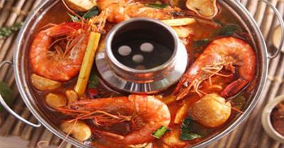 Cách làm lẩu Thái chua cay ngon đúng điệu