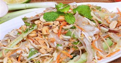 Cách làm nộm hoa chuối tai lợn GIÒN NGON, không BỊ THÂM