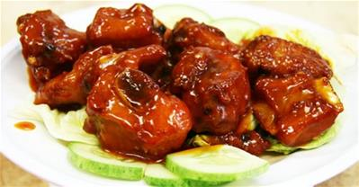 Cách làm sườn xào chua ngọt miền Nam với trái thơm đơn giản ngon nhức nách