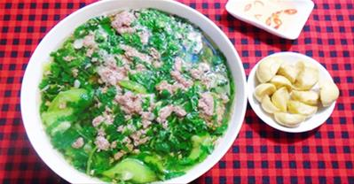 Cách nấu canh cua rau đay mồng tơi thanh mát ngày hè
