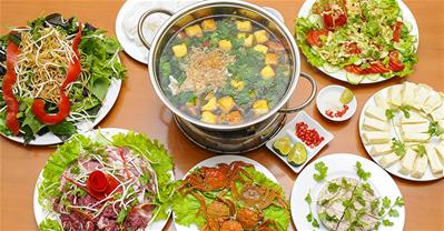 Cách nấu lẩu cua đồng đơn giản, ngon miễn chê!