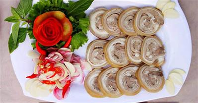 Càn quét hết 35 kiểu dê tại một nhà hàng duy nhất 