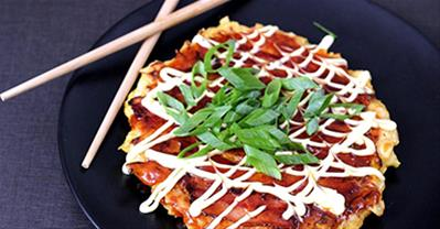 Học ngay cách làm bánh xèo Nhật Bản ngon mà không ngấy