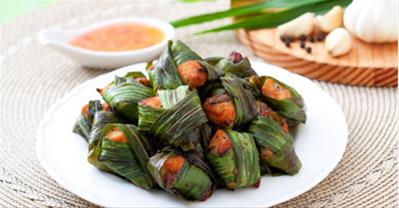 Hướng dẫn cách làm gà cuốn lá dứa thơm ngon lạ miệng