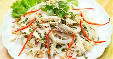 Mách bạn cách làm nộm gà chua ngọt giòn ngon