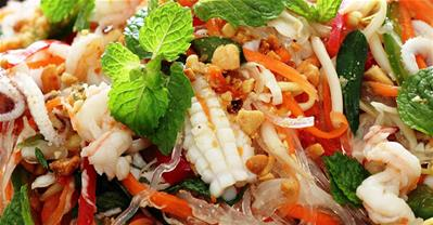 Mách bạn cách làm nộm miến hải sản ngon ngất ngây