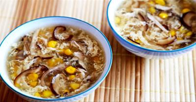 Mách bạn cách nấu súp gà nấm hương ngon tuyệt