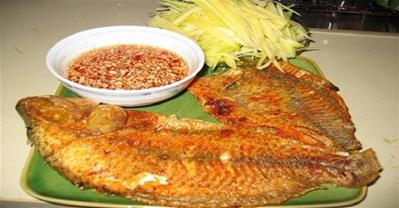 Mẹo chiên cá vàng ruộm, da giòn tan, nhìn là muốn ăn