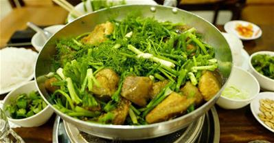 Nguồn gốc chả cá Lã Vọng và địa chỉ ăn ngon nhất, ít người biết