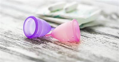 Phụ nữ hãy dùng cốc nguyệt san, vứt hết băng vệ sinh