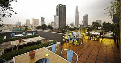 Rơm BBQ – Nơi hẹn hò với Sài Gòn từ trên cao
