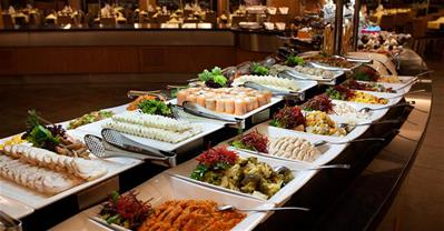 Top 10 nhà hàng ăn buffet cuối tuần hấp dẫn nhất TpHCM