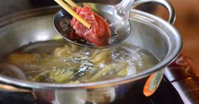 Top 5 quán lẩu bò nhúng dấm ngon rẻ ở Hà Nội