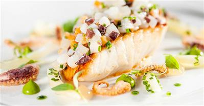 Top quán ăn ngon rẻ, được yêu thích nhất ở Quận 5