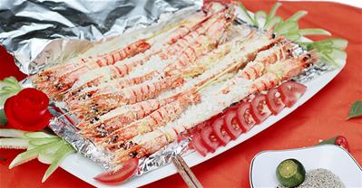Trổ tài làm món tôm ủ muối đơn giản, ngon hết xảy