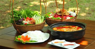 Về thảo nguyên xanh thưởng thức đồ ăn sạch