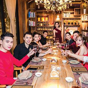 Nhà hàng đặt tiệc sang trọng 