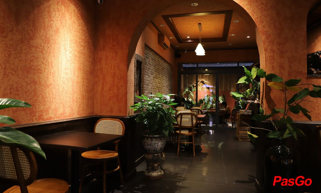 6Seven-Restaurant-14