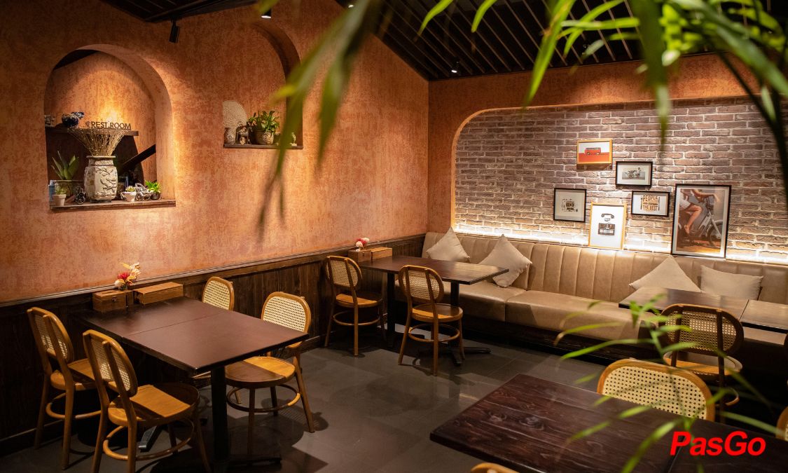 6Seven-Restaurant-9