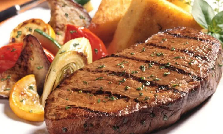 beefsteak-titi-bit-tet-huong-vi-au-tren-dat-viet-1