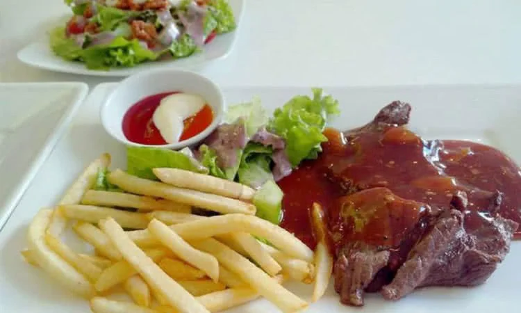 beefsteak-titi-bit-tet-huong-vi-au-tren-dat-viet-8