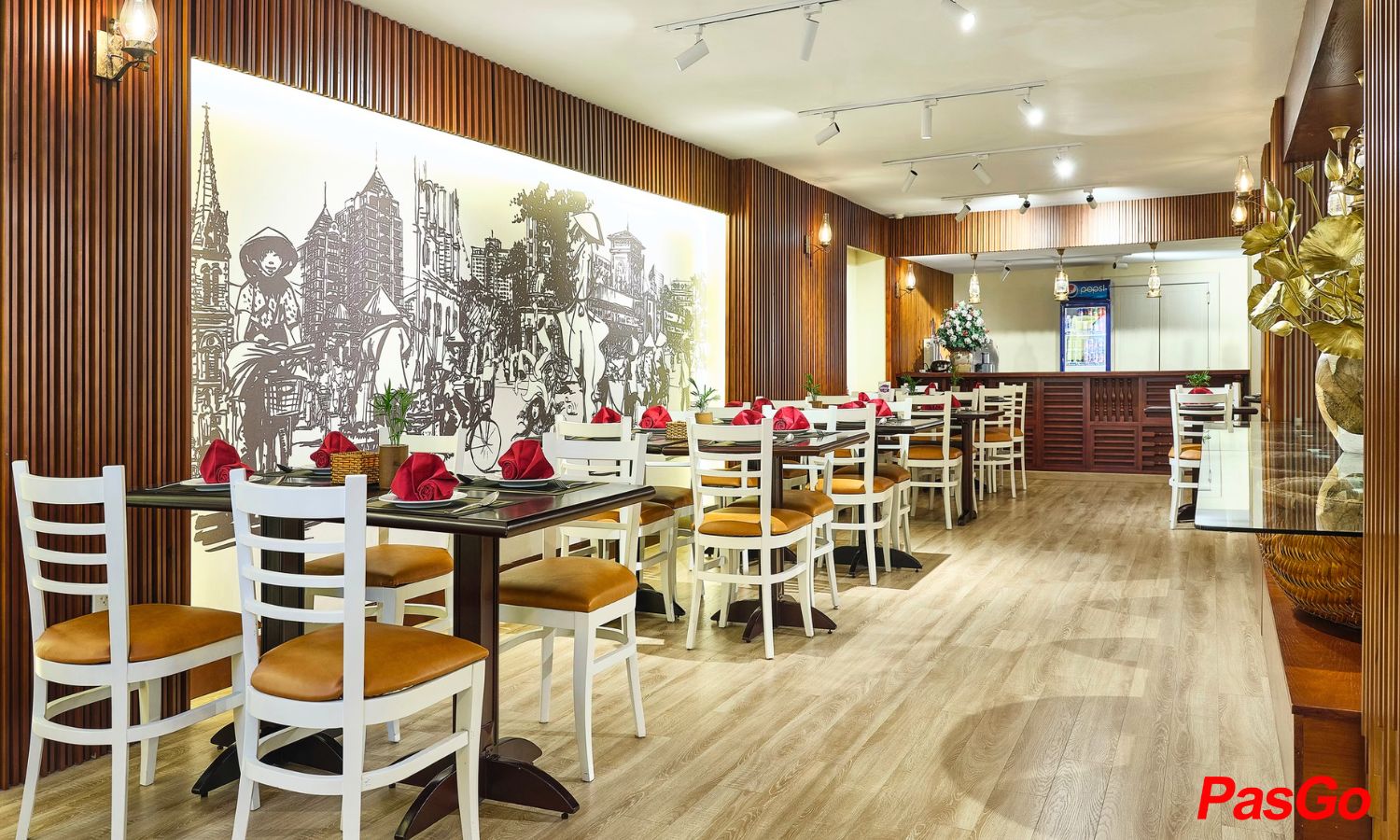 Buffet Gánh - Khách Sạn Bông Sen 10