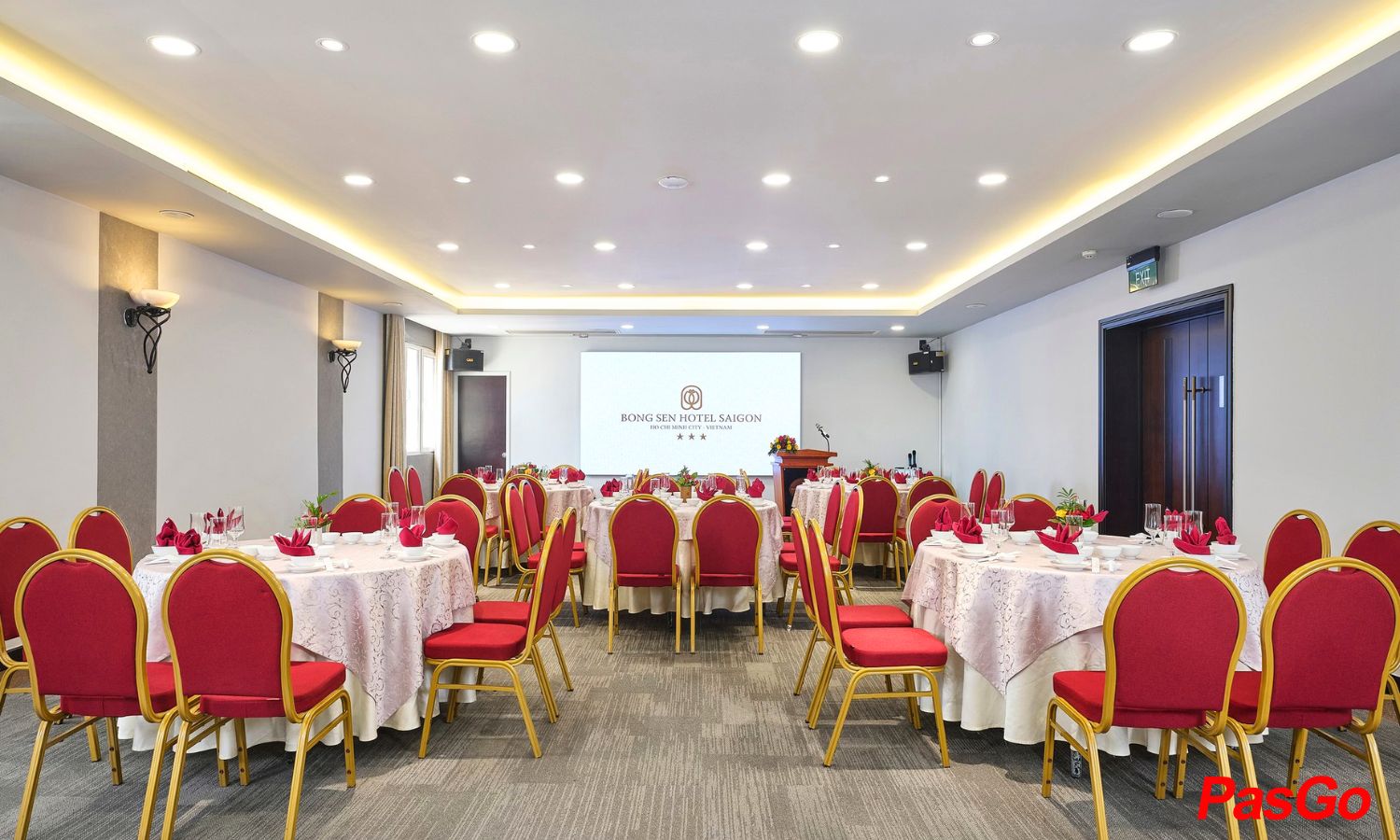 Buffet Gánh - Khách Sạn Bông Sen 2