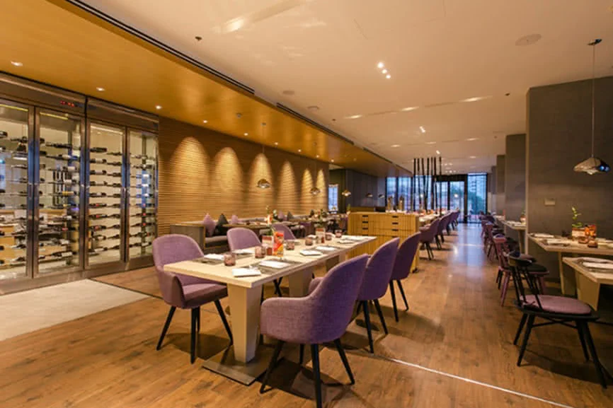 buffet-liberty-pasteur-quan-1-anh-3a