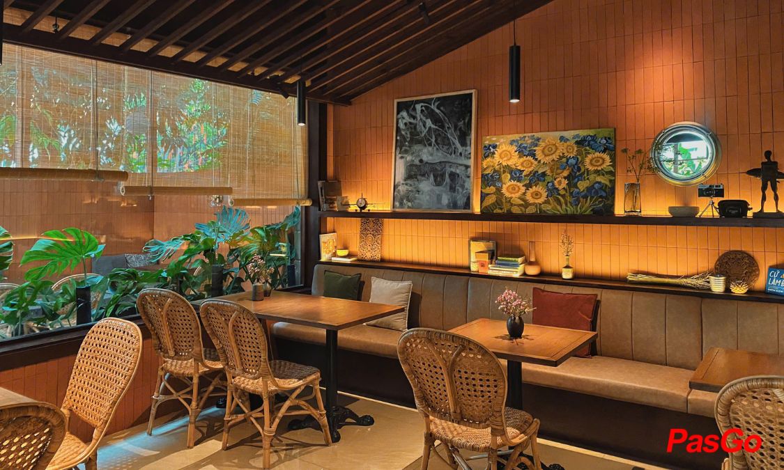 Chạm Bistro Garden - Phạm Thái Bường - 13