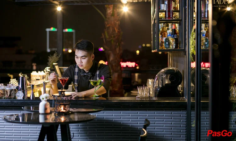 citadel-skybar-10