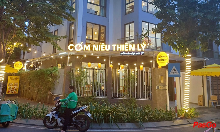Nhà hàng Cơm Niêu Thiên Lý Hà Đô 9