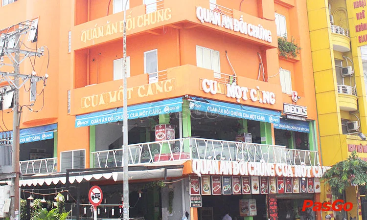 cua-1-cang-29-kinh-duong-vuong-9