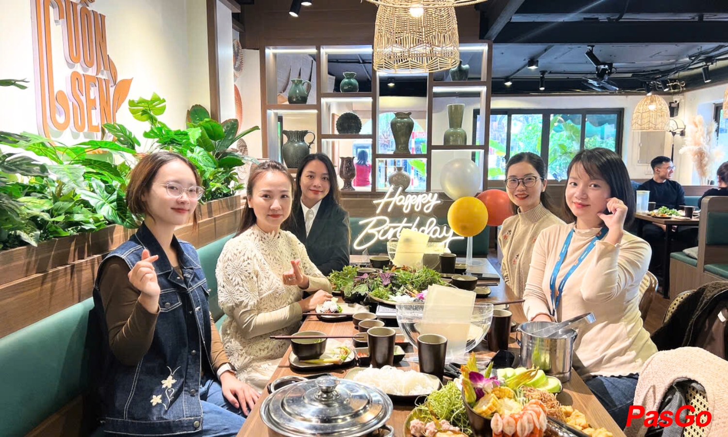 cuốn sen trần huy liệu 3