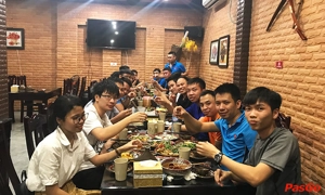 nha-hang-doc-quan-hoang-ngan-slide-3