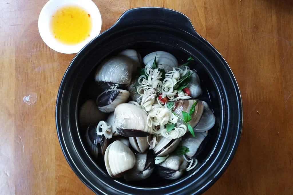 ga-vuon-thang-dau-am-thuc-dan-da-dong-que-2