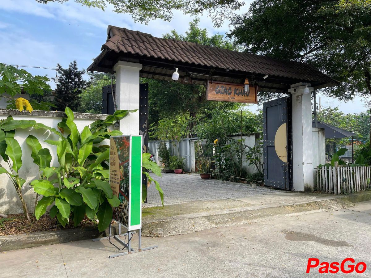 Giao Khẩu Quán 8