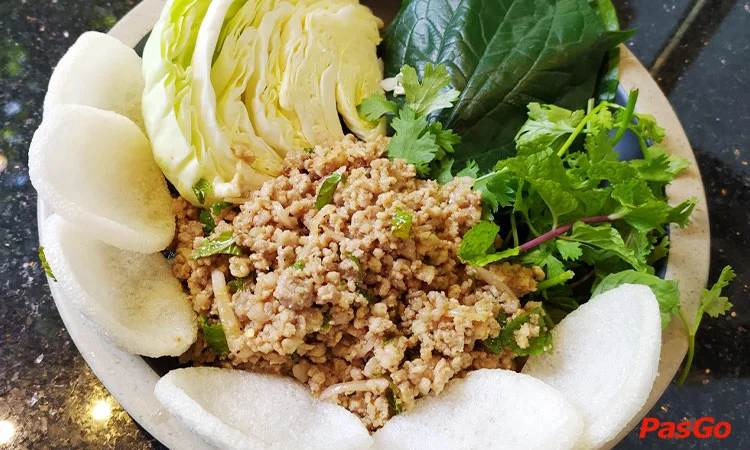 nha-hang-goc-pho-sai-gon-hang-tre-9