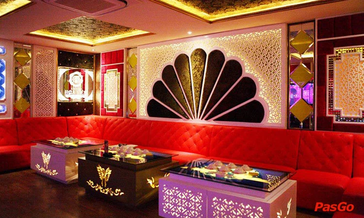 hoa-vien-karaoke-pho-quang-4