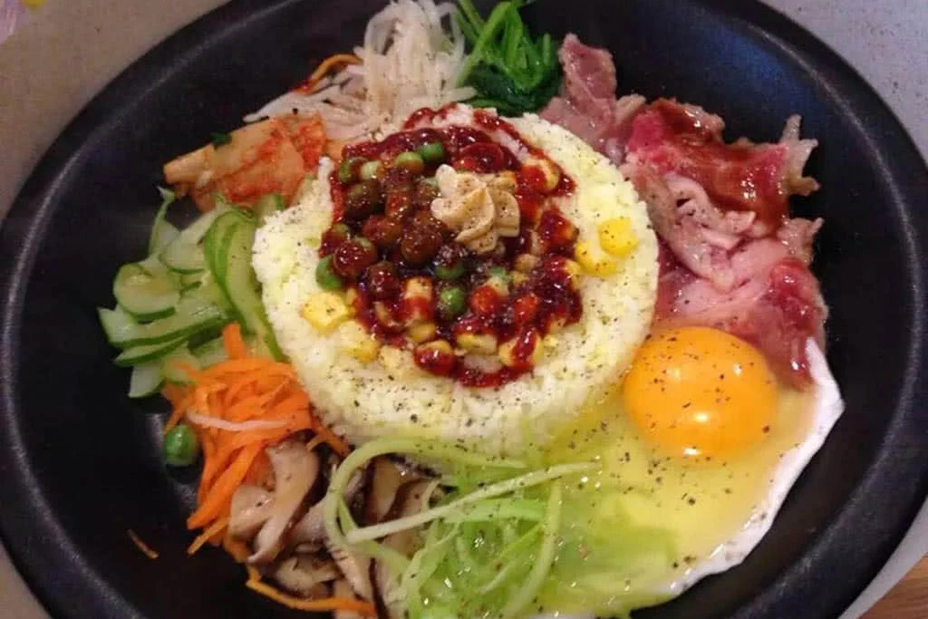 master-beef-nguyen-duc-canh-khong-gian-1