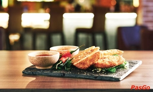 mot-hai-bar-eastin-grand-hotel-slide-2
