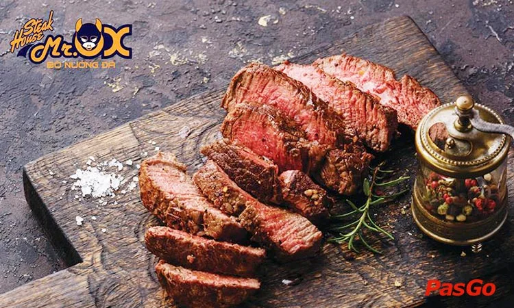 mrox-steak-house-nguyen-van-dau-slide-2
