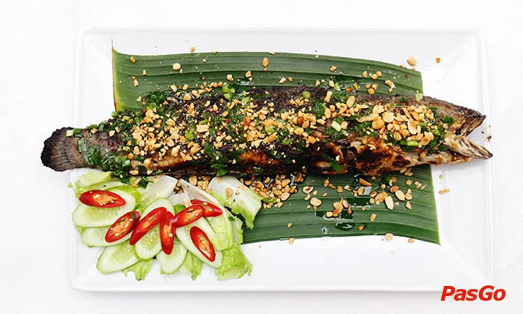 new-sky-restaurant-pham-van-dong-slide-5