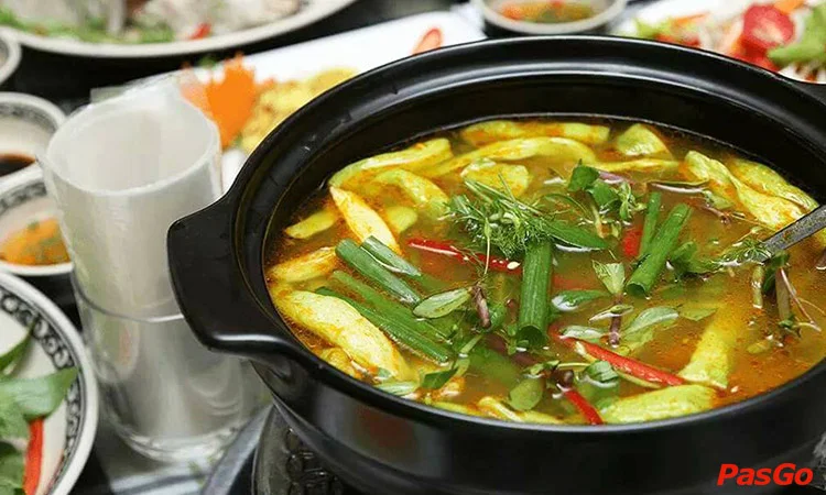 ngu-quan-dac-san-ca-song-kdt-dich-vong-cau-giay-8