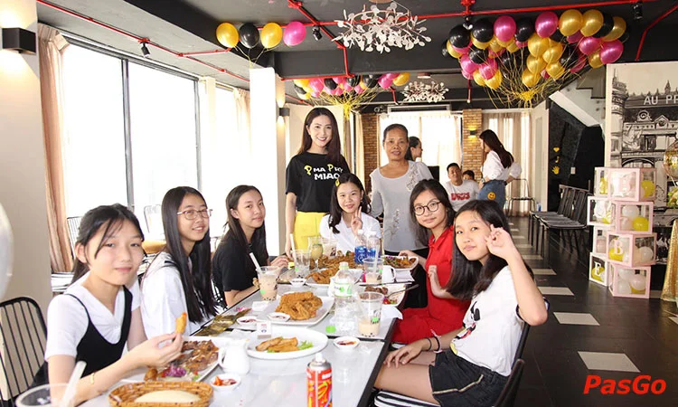 Nhà hàng 1999 Steak Đường Số 7 Ẩm thực Á-Âu độc đáo 8